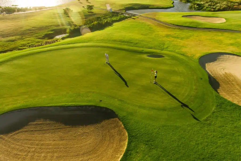 Mit RUGGED Tablets – Golfplatz-Management effektiv